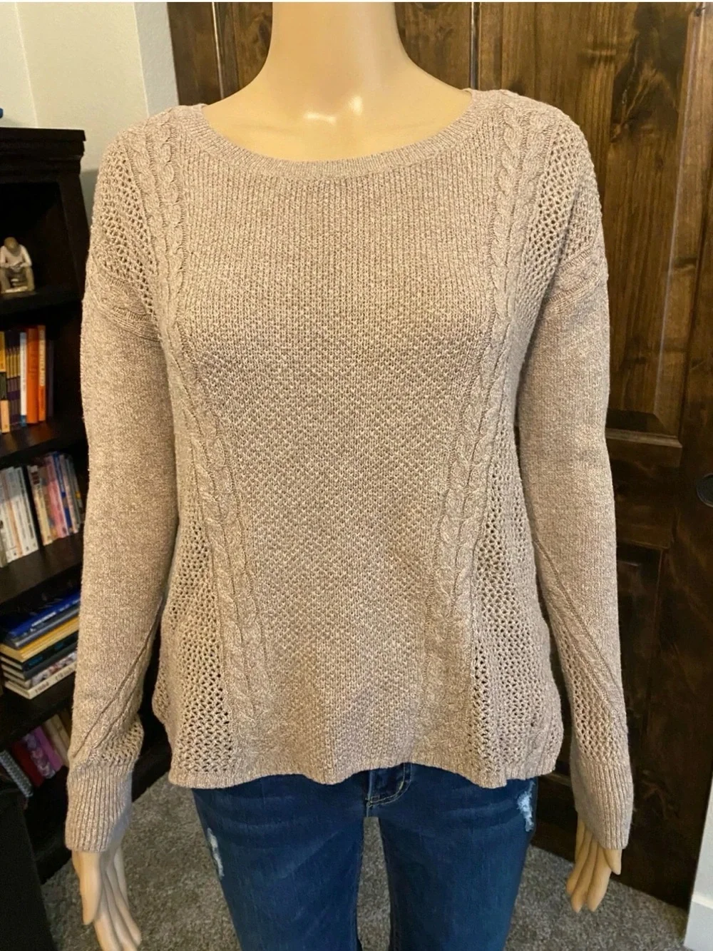 American Eagle Outfitters Beige Knit Sweater Size XS- 026